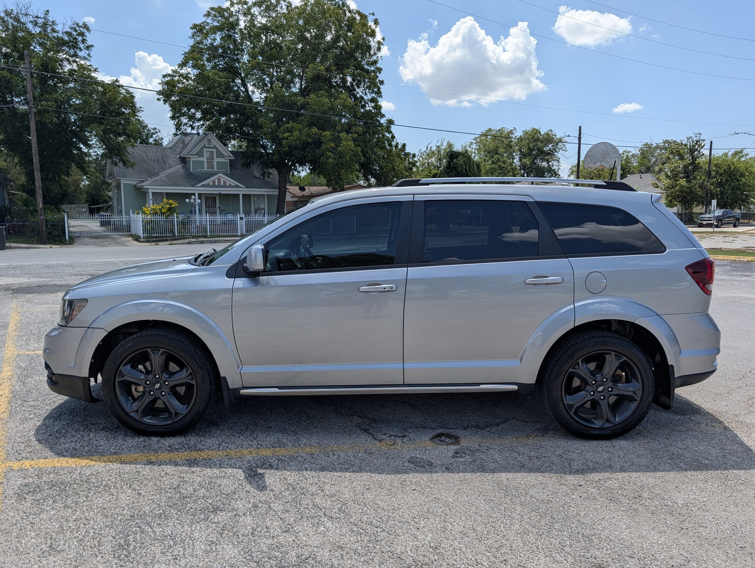 2020 Dodge Journey Crossroad - Photo 9
