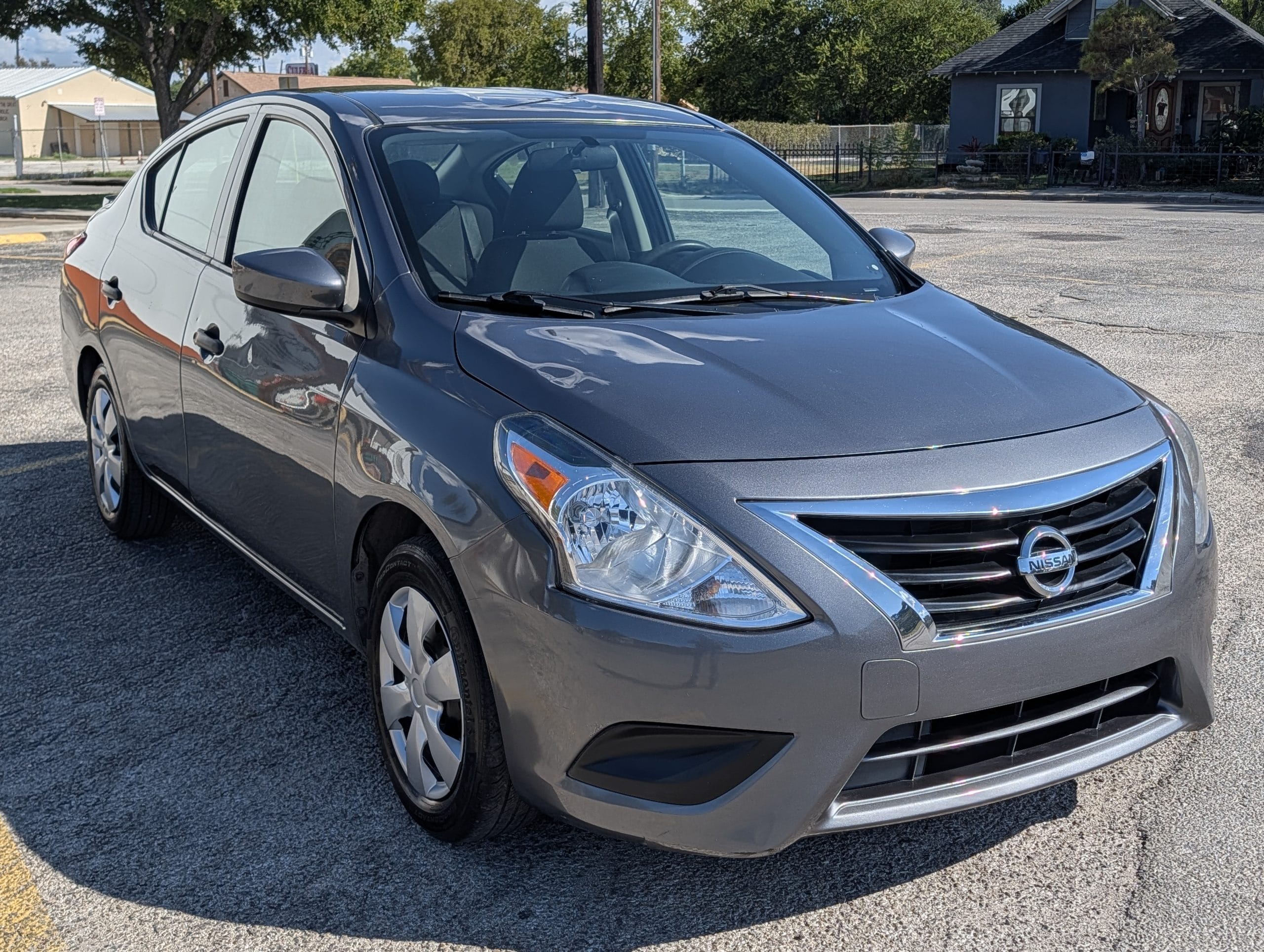 2019 Nissan Versa Sedan S Plus