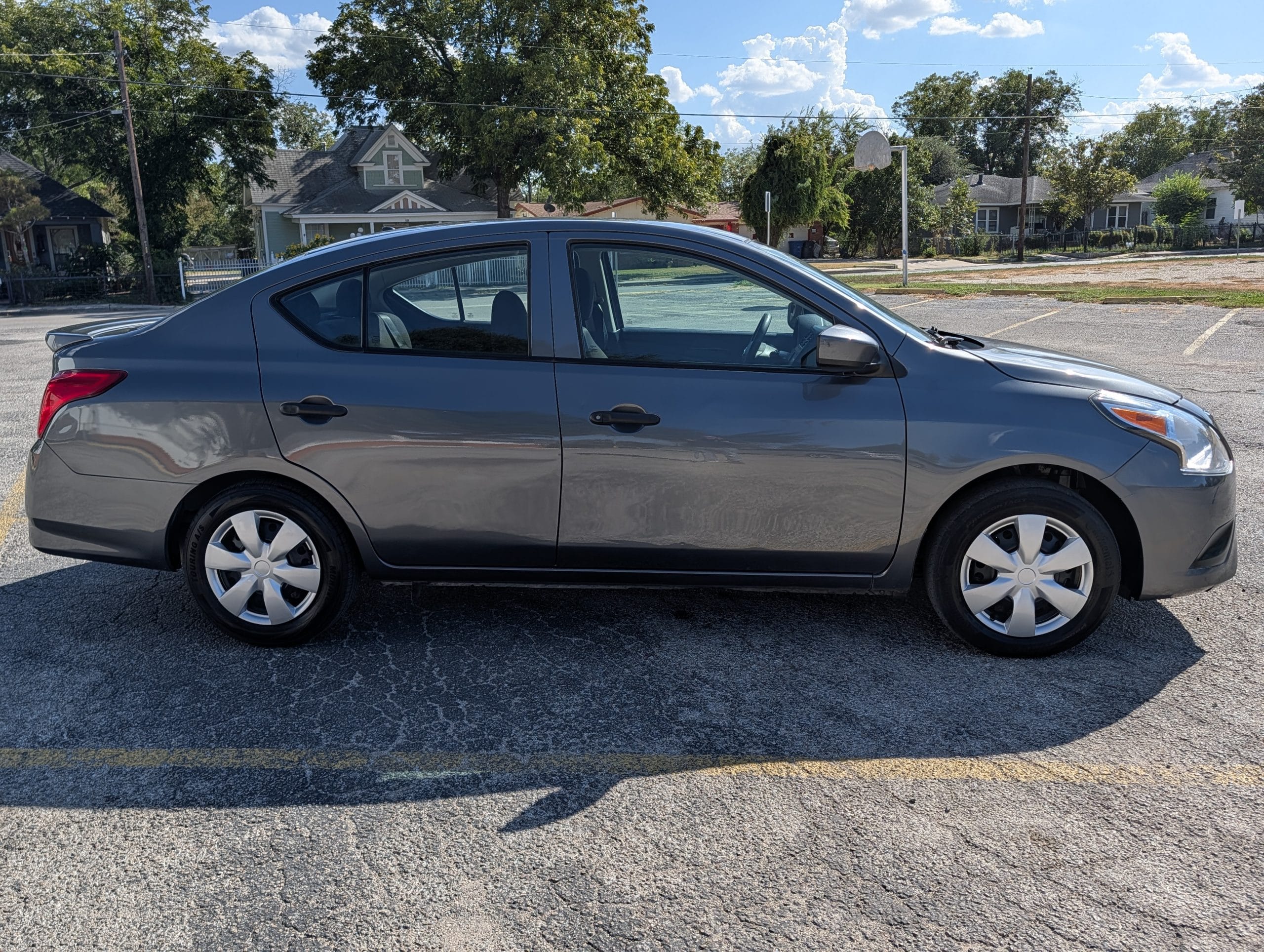 2019 Nissan Versa Sedan S Plus - Photo 3